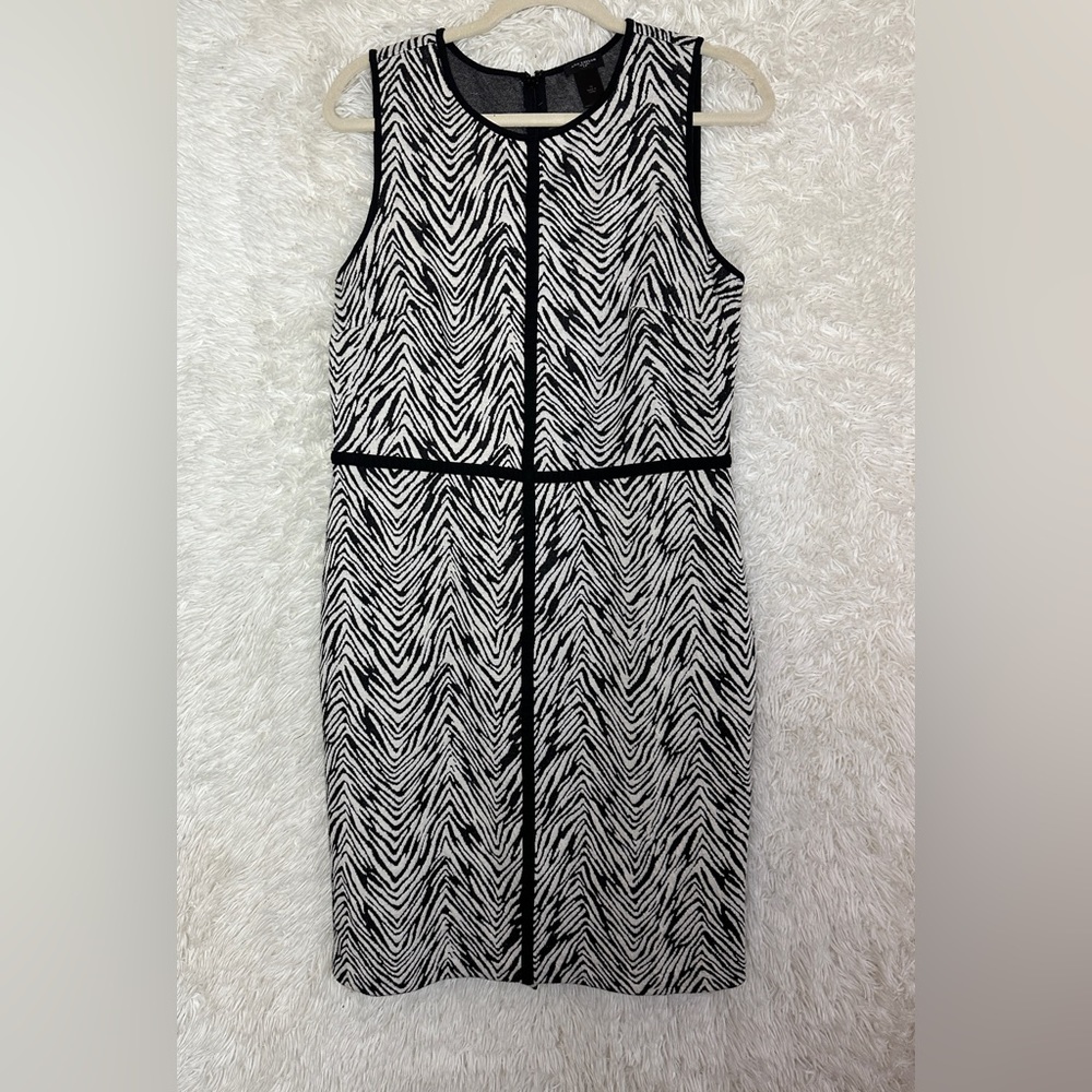 Ann Taylor Loft Dress Zebra Tiger Stripes Black White sz 10 Sheath Sleeveless